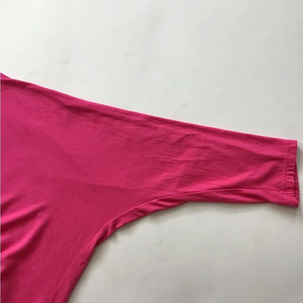 Tahari Fuchsia Batwing sleeves Top - Picture 4 of 6